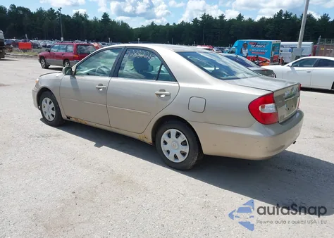 2003 Toyota Camry Le z USA, uszkodzony, nr VIN 4T1BE32K03U735936